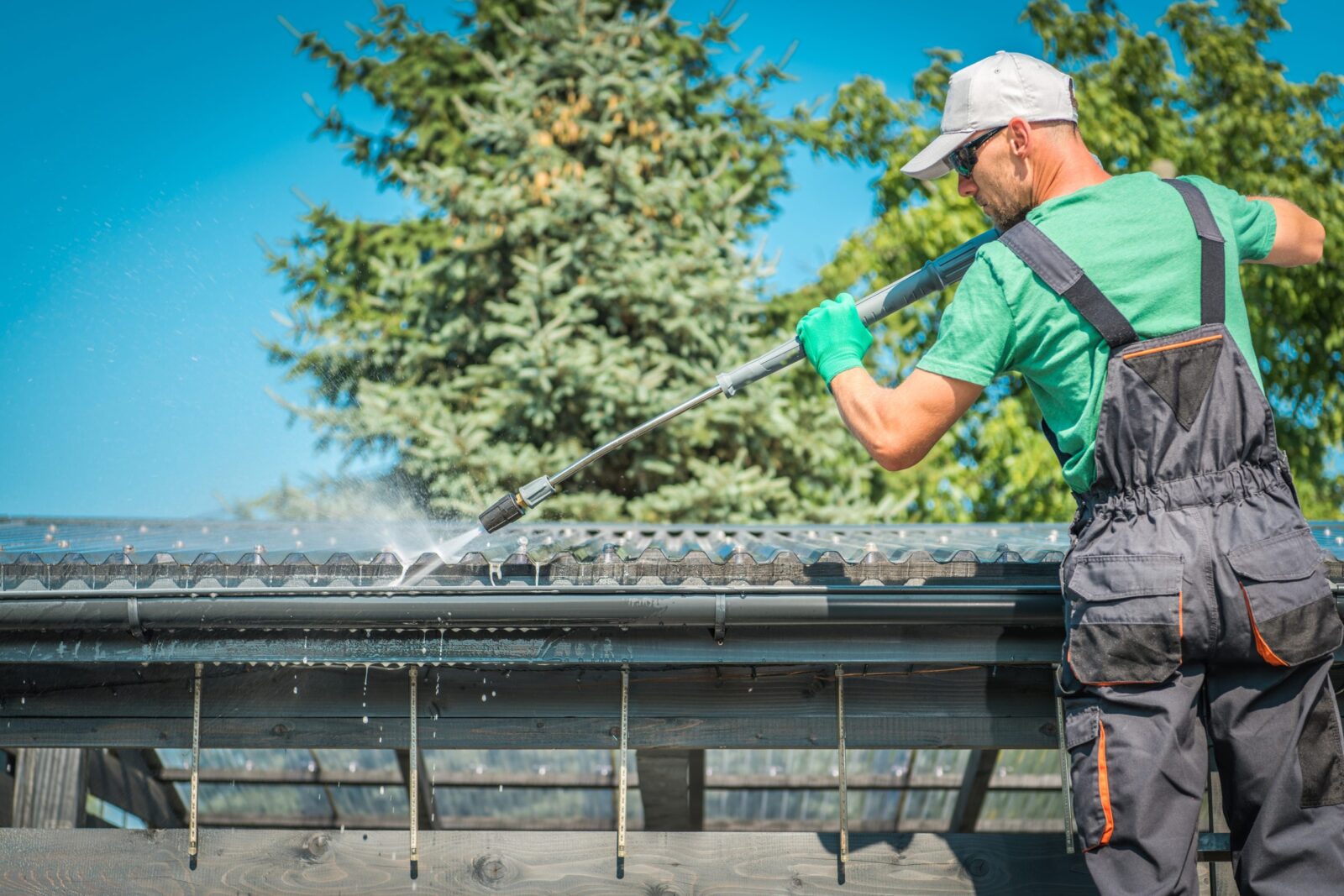 Clean Roof and Clean Gutter Maintenance in Birmingham